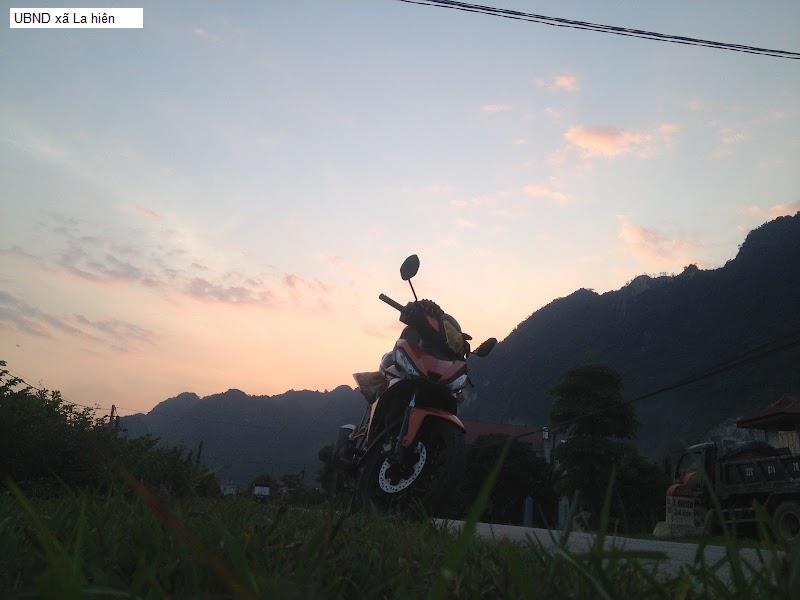 UBND xã La hiên